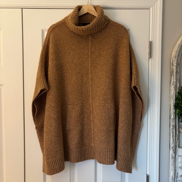 J. Crew Relaxed Turtleneck Poncho M/L Oversized Camel Sweater Alpaca Merino Wool - Picture 5 of 15